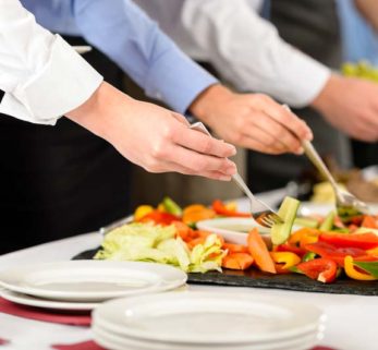 Det er nemt med receptionsmad og mad til reception